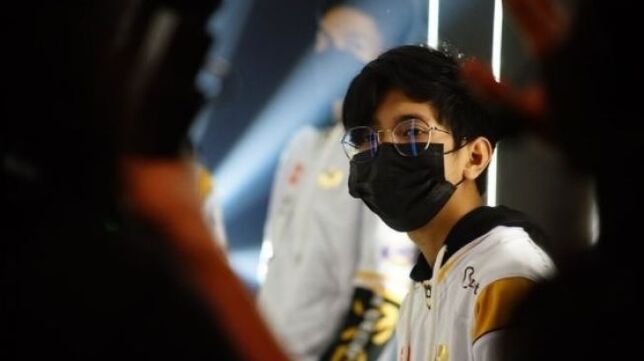 Clayy Ungkap 3 Midlaner Terbaik di MPL ID Season 9 Versinya