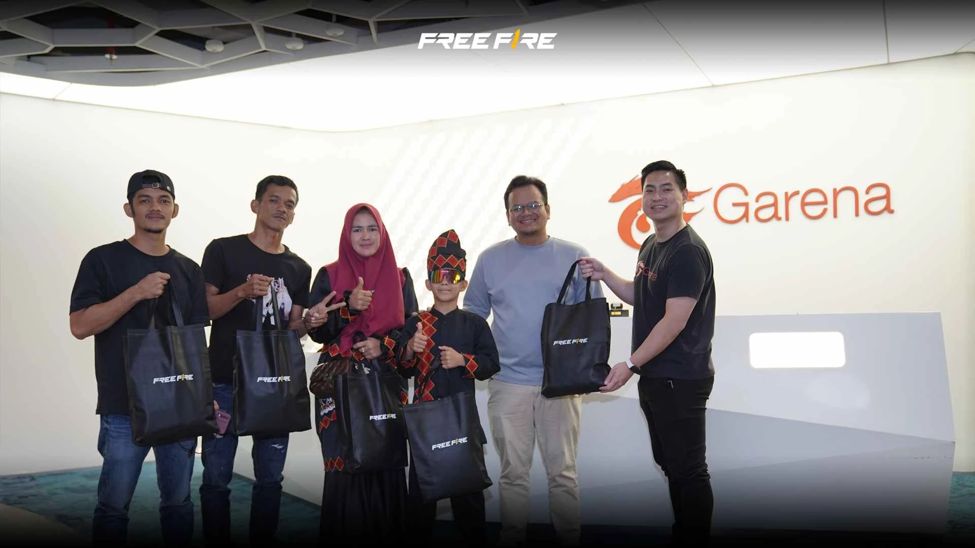 Free Fire Hadirkan Emote Resmi Pacu Jalur: Bawa Tradisi Kebanggaan Indonesia ke Panggung Dunia